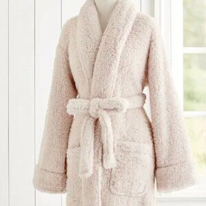 Pottery Barn - Teddy Bear Faux Fur Robe - XL - NWT - Blush Pink/Cream